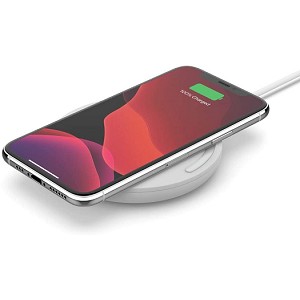 Belkin BOOST CHARGE 10W Wireless Charging Pad + QC 3.0 Charger